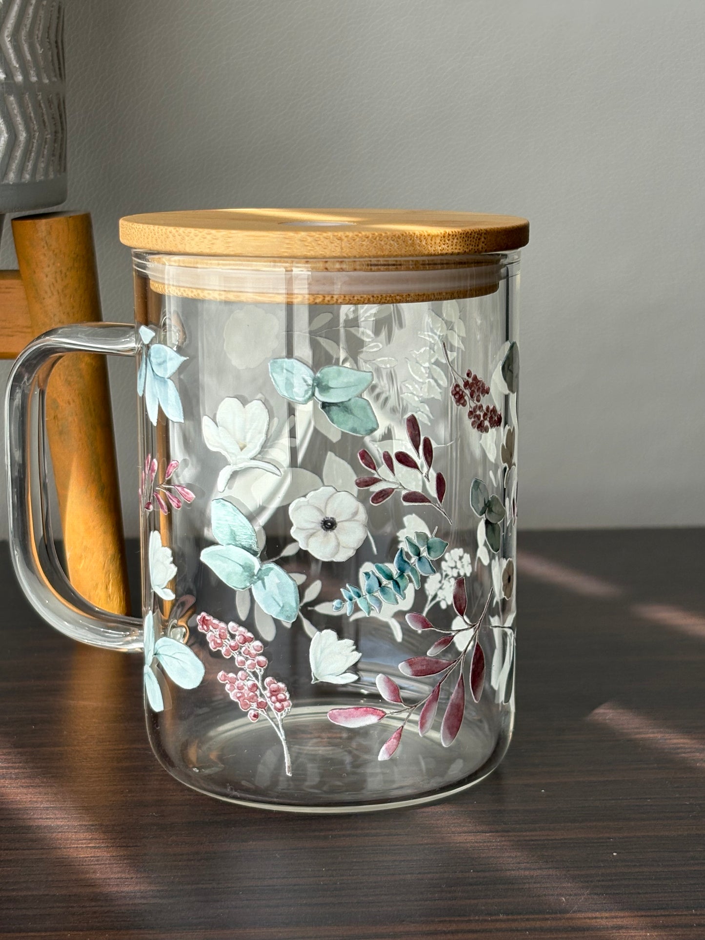 Tasse en verre avec couvercle et paille (17 oz) - Élégance florale 🌹✨