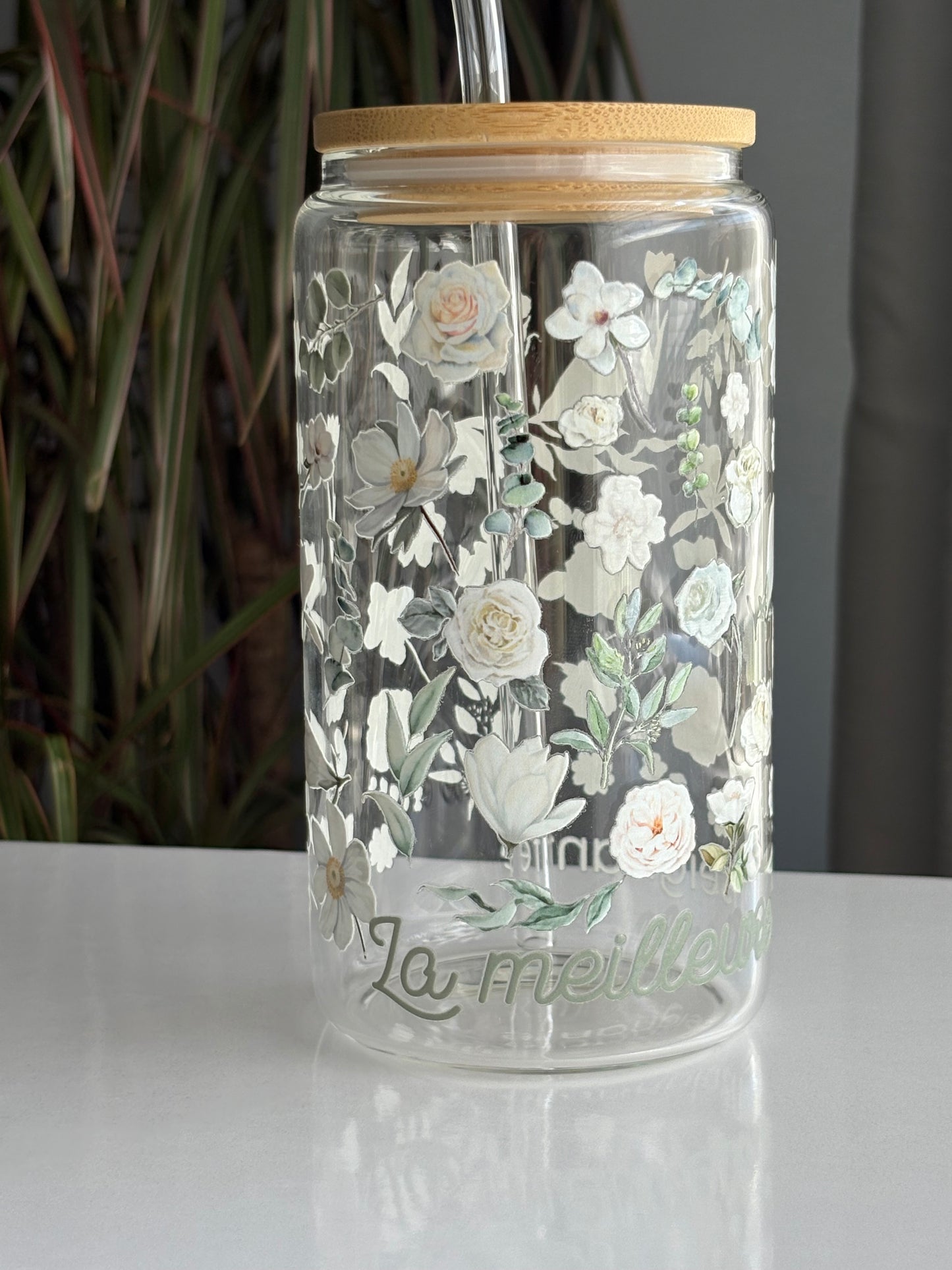 Tumbler en verre avec couvercle et paille (16 oz) -La meilleure enseignante sauge 🌿