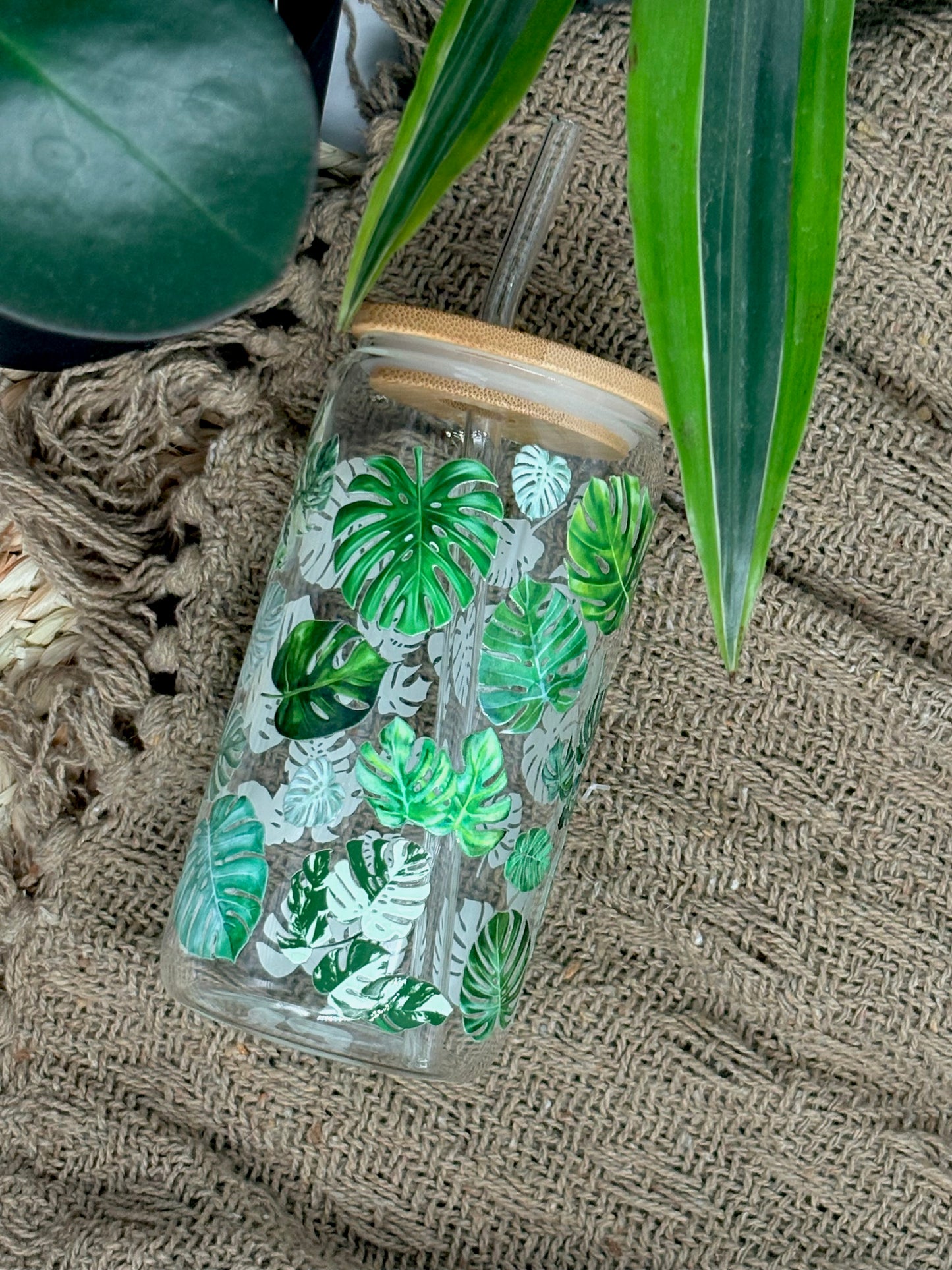 Tumbler en verre avec couvercle et paille (16 oz) - Monstera 🪴