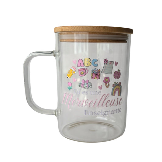 Tasse en verre avec couvercle et paille (17 oz) - Merveilleuse enseignante
