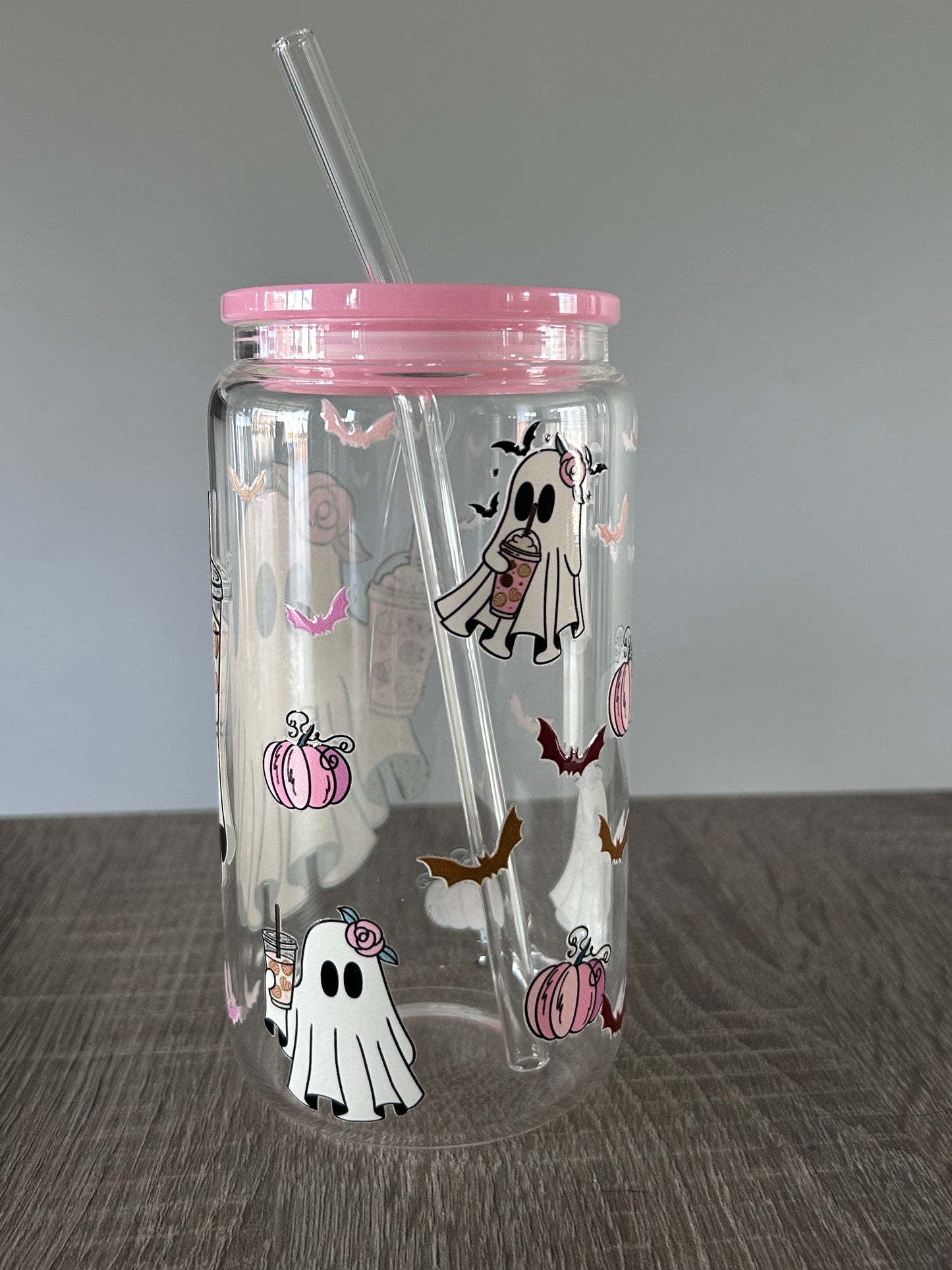 Tumbler en verre avec couvercle et paille (16 oz) - Ice coffee ghost 👻🩷