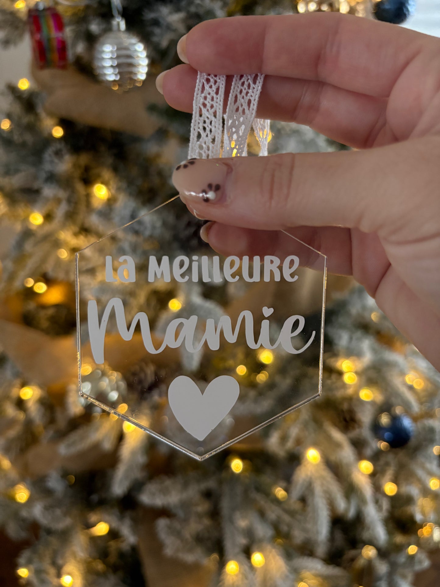 Ornement en acrylique - La meilleure Mamie✨